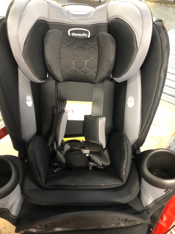 Photo 3 of ***BASE MISSING***
Evenflo Revolve Extend Revere Convertible Car Seat Revolve