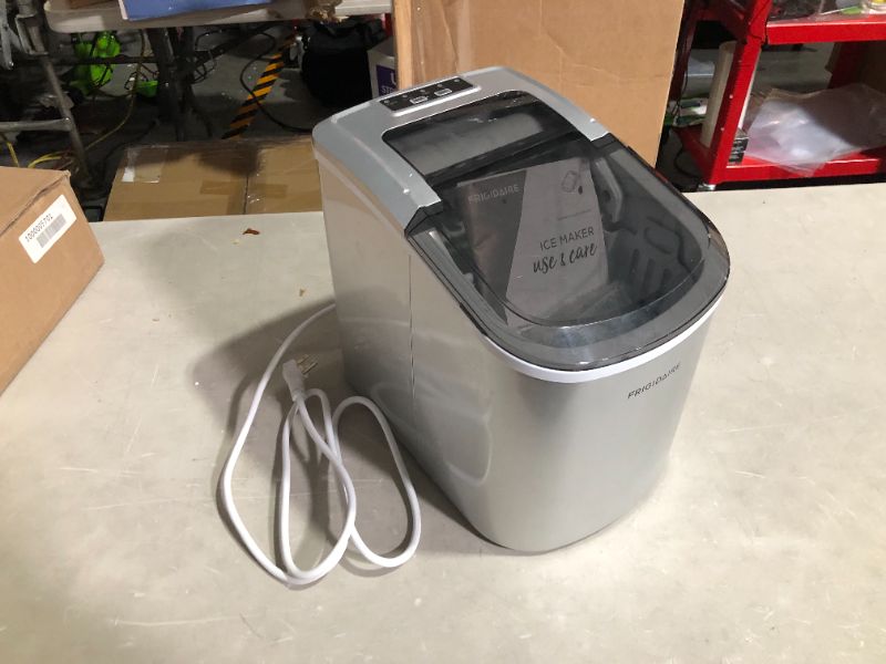 Photo 2 of ***UNTESTED - SEE NOTES***
FRIGIDAIRE EFIC189-Silver Compact Ice Maker, 26 lb per Day, Silver