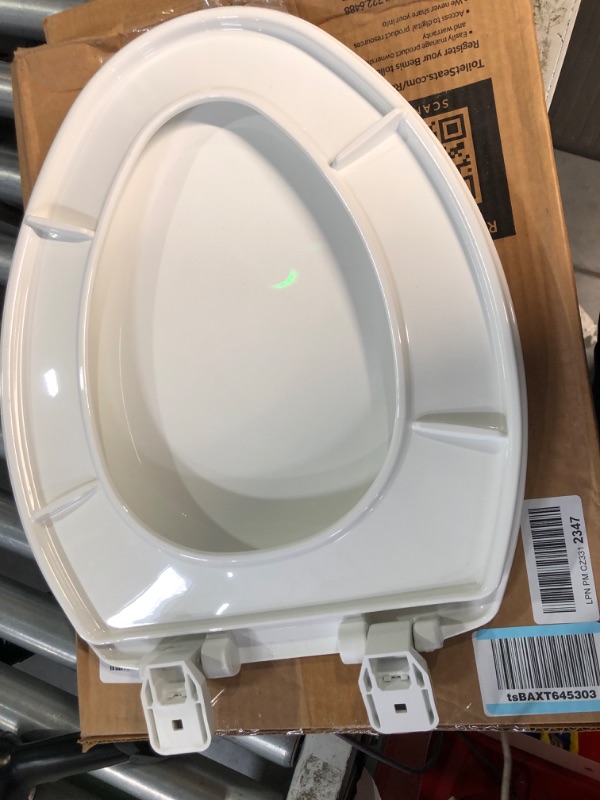 Photo 3 of *USED* NO HARDWARE* MAYFAIR 1880SLOW 000 Caswell Toilet Seat will Slowly Close and Never Loosen, ELONGATED, Long Lasting Plastic, White , Pack of 1 1 Pack - ELONGATED Toilet Seat