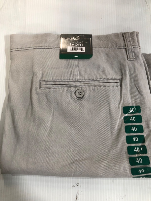 Photo 3 of Member's Mark Men's Everyday Stretch Flat Front Short 40
