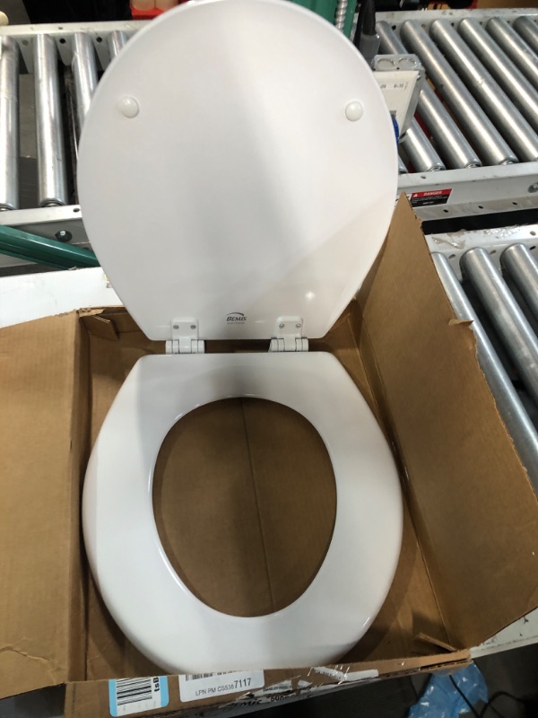 Photo 2 of **SEE NOTES**
Bemis 500EC 390 Toilet Seat with Easy Clean White 1 Pack Round Toilet Seat + Holder, Chrome