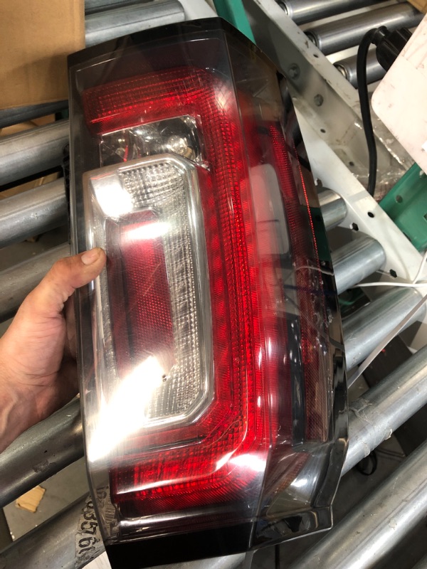 Photo 3 of ***UNABLE TO TEST***
Dasbecan Left driver side tail light Tail Light Assembly Compatible with 2015-2020 GMC Yukon and Yukon XL