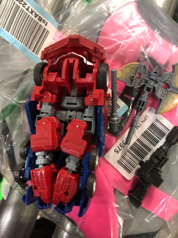 Photo 3 of Transformers Toys Studio Series Voyager Class 03 Gamer Edition Optimus Prime 