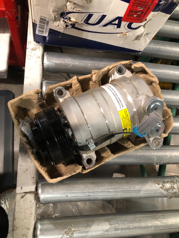 Photo 3 of Delphi CS0120 AC Compressor