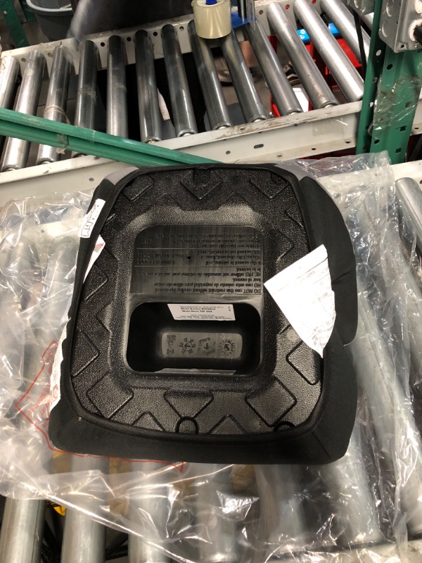 Photo 3 of Cosco Topside Backless Booster Car Seat (Leo)