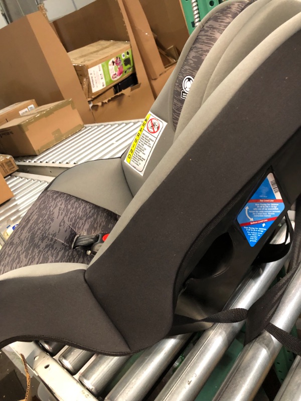 Photo 4 of Cosco Mighty Fit 65 DX Convertible Car Seat (Heather Onyx Gray)