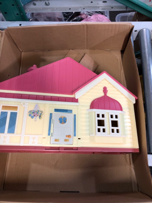 Photo 2 of  Playhouse & Toy Box,