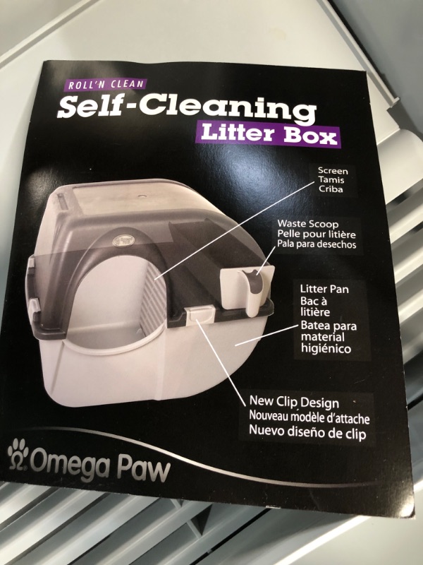 Photo 2 of *** ITS USED** Omega Paw Roll 'n Clean Litter Box Large Generation 5.0,