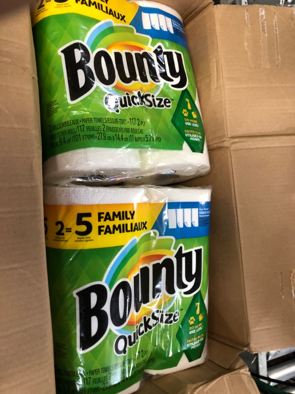 Photo 2 of Bounty Quick Size Paper Towels, White, 4 Packs Of 2 Family Rolls = 8 Family Rolls