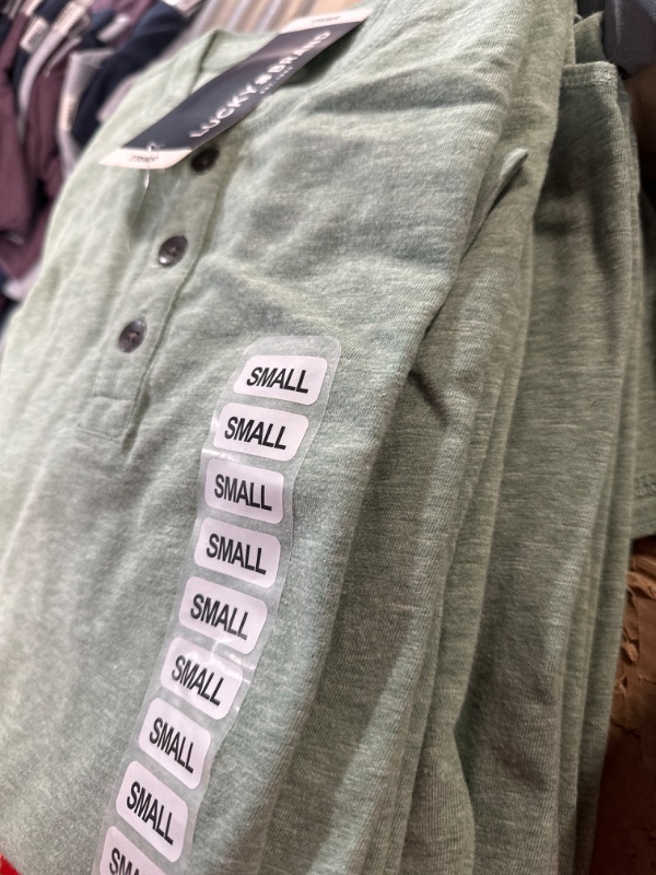 Photo 2 of ***BUNDLE PACK*** lucky brand SMALL TEES