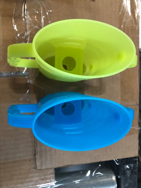 Photo 4 of **STOCK IMAGE FOR REFERENCE ONLY**
Deluxe Squeeze Proof Flipping Holder (2-Pack with lids)- GREEN & BLUE 