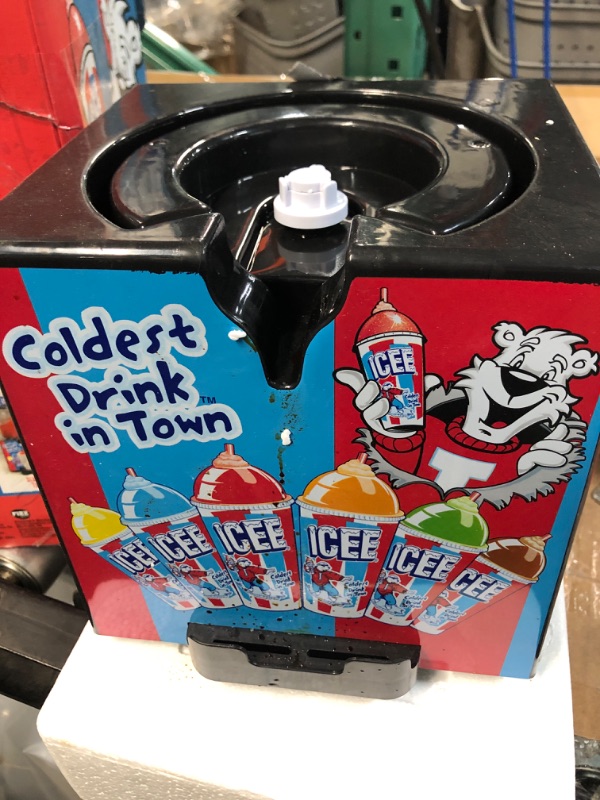 Photo 2 of **HAS BEEN USED- TURNS ON**
iscream Genuine ICEE Brand Counter-Top Sized ICEE Slushie Maker - Spins Your Pre-Chilled Ingredients with Your Ice into ICEE Slushies!