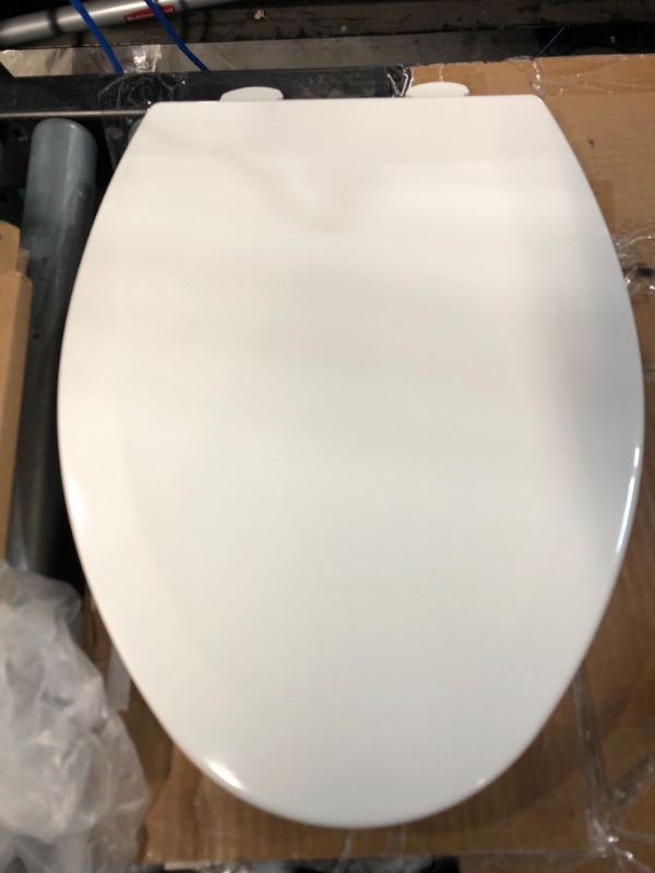 Photo 2 of **USED BUT LOOKS NEW**
Bemis 1500EC 390 Lift-Off Wood Elongated Toilet SEAT, Cotton White