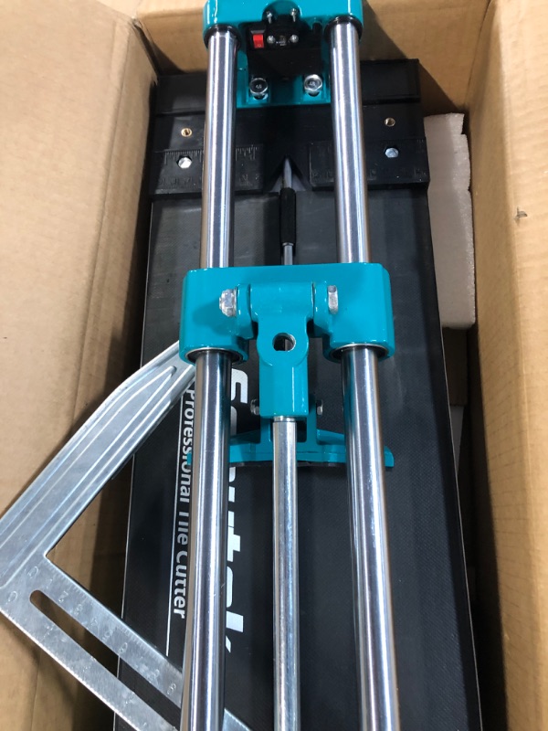 Photo 3 of **HAS BEEN USED**
Seeutek 16 Inch Manual Tile Cutter Tools With Tungsten Carbide Scoring Wheel Blue