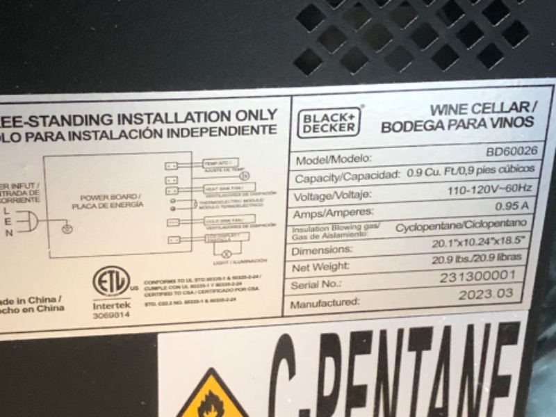 Photo 7 of **FOR PARTS OR REPAIR**SEE NOTES**
DENT ON THE SIDE (SHOWN IN PHOTOS) TURNS ON!!
BLACK+DECKER 8 Bottle Wine Fridge,  Clear Glass Door
Thermoelectric, Wine Fridge Small with Triple Pane Clear Glass Door, Mini Wine Fridge, BD60026 8 Bottles