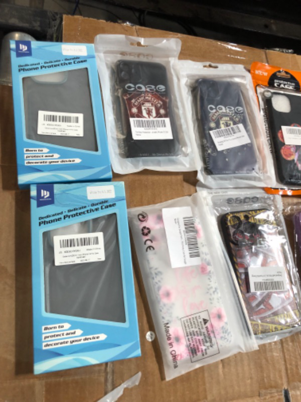 Photo 4 of **NON-REFUNDABLE, MISCELLANEOUS PHONE CASES- BUNDLE**
