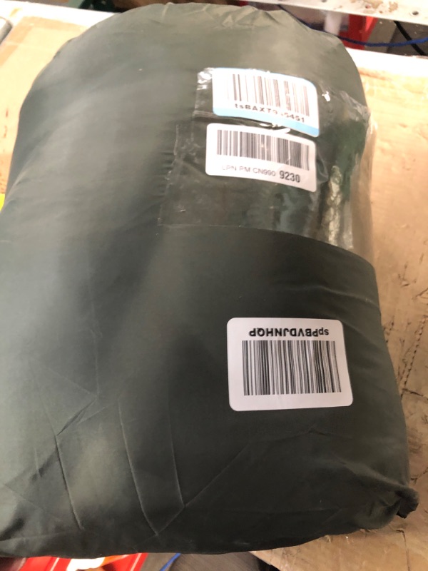 Photo 2 of * used item * no packaging *
Amazon Basics 3-Season 20 Degree F Mummy Sleeping Bag for Camping and Hiking, Olive Green