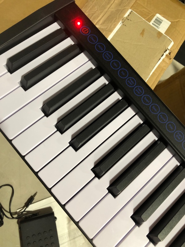 Photo 4 of **SEE NOTES** s00.0onart 61-Key Portable Digital Piano (Black)