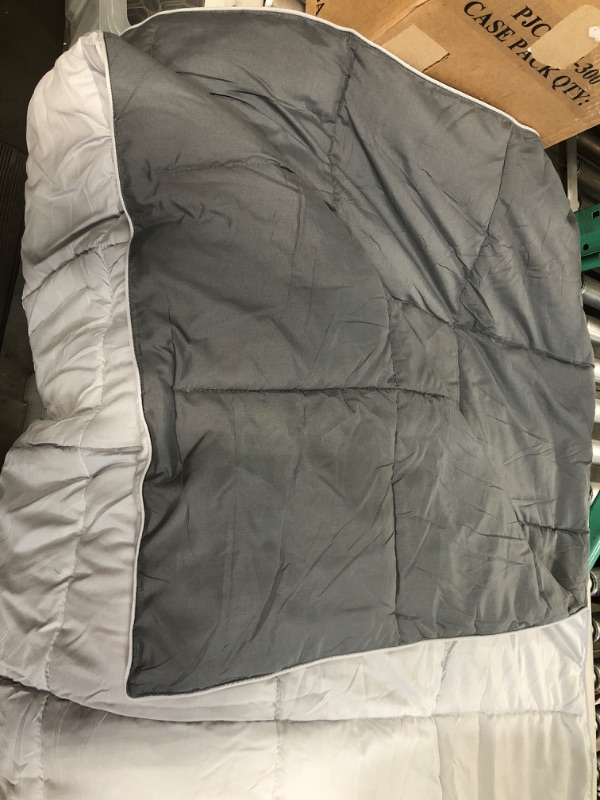 Photo 3 of (USED) Homelike Moment Lightweight Comforter, Gray, King 