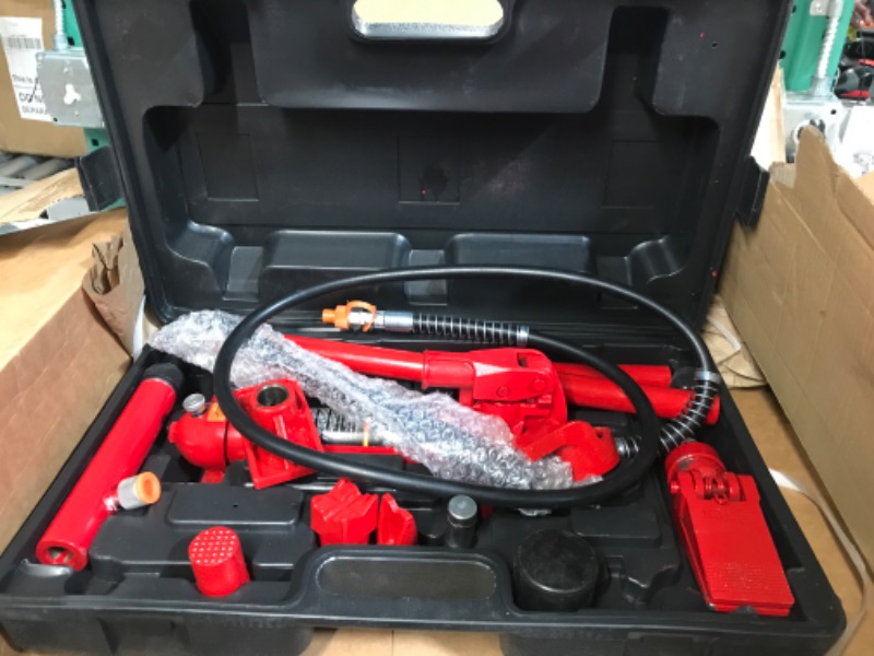 Photo 4 of BIG RED T70401S Torin Portable Hydraulic Ram: Auto Body Frame Repair Kit with Blow Mold Carrying Storage Case, 4 Ton (8,000 lb) Capacity, Red