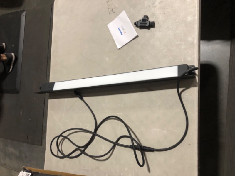 Photo 4 of ***UNABLE TO TEST***
Philips Hue Amarant Outdoor Light Bar, Extension, Black