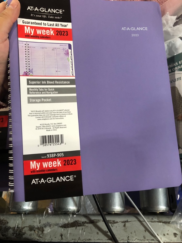 Photo 2 of AT-A-GLANCE 2023 Weekly & Monthly Planner, 