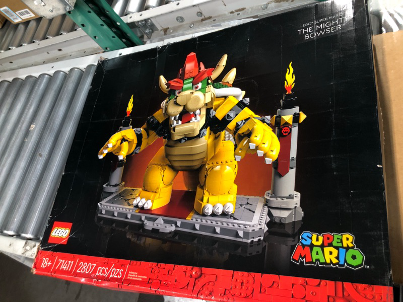 Photo 2 of * used item * seems to be complete * see all images * 
LEGO Super Mario The Mighty 