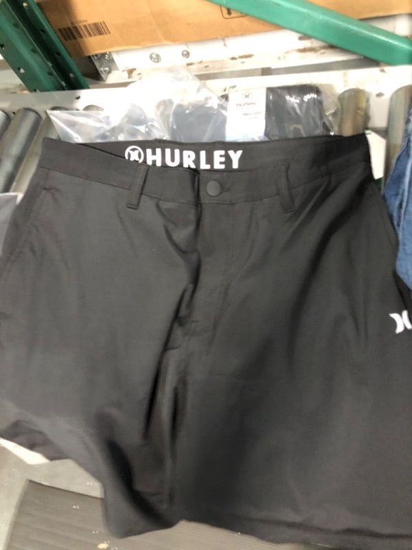 Photo 3 of Hurley men's all day hybrid short sz 34