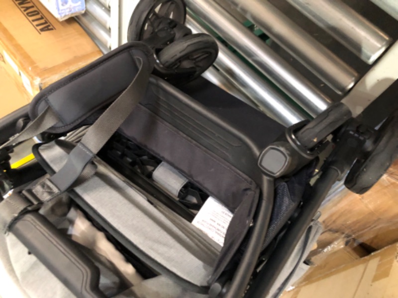 Photo 5 of [READ NOTES]
MINU V2 Stroller