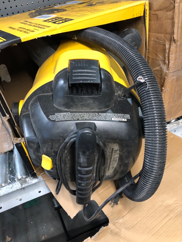 Photo 4 of DEWALT 9 Gallon Wet/Dry VAC, Heavy-Duty Shop Vacuum with Attachments, 5 Peak HP, with Blower Function, DXV09PA, Yellow