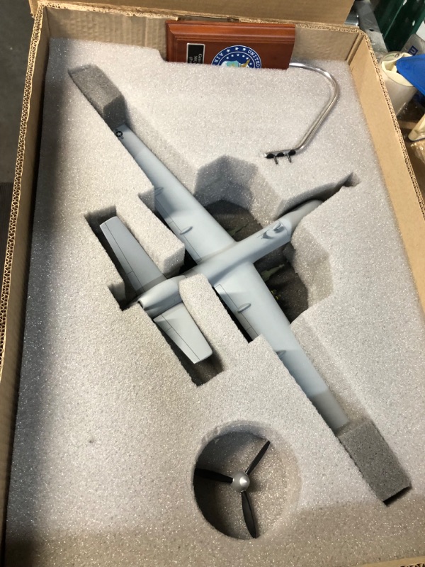 Photo 2 of Mastercraft Collection General Atomics MQ-9 Reaper Drone Model Scale:1/32