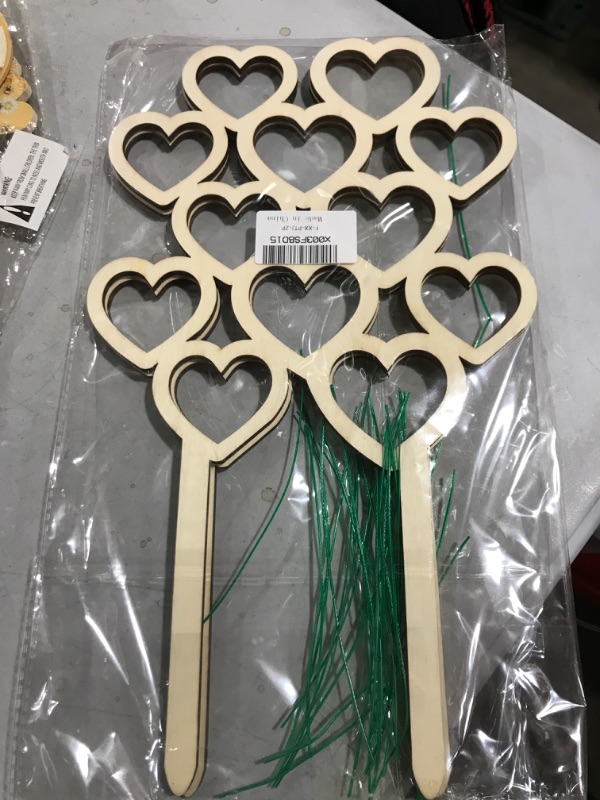Photo 1 of 2 Packs Heart Trellis for Potted Plants Indoor,14.6 inch Small Wooden Houseplant Trellis for Climbing Plants Support

