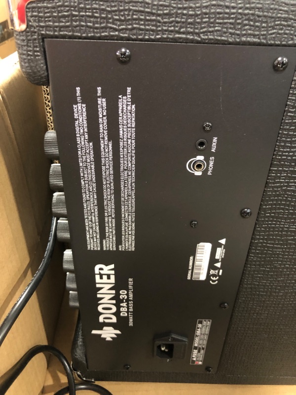 Photo 3 of Donner Bass Guitar Amp 30W Electric Bass Combo Amplifier DBA-30 with Onboard Clean and Distortion Overdrive Dual Tone Switching PracticeX002YROPQD
