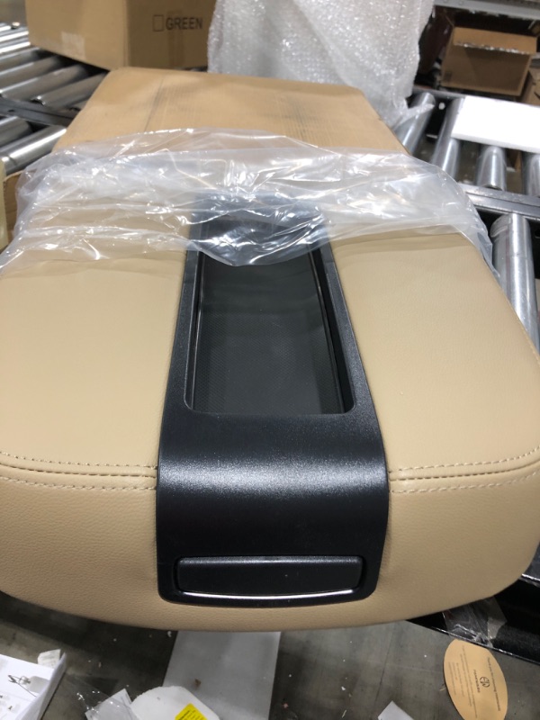 Photo 2 of A ABIGAIL Center Console Armrest Cover for 2007-2013 Chevy Silverado, Tahoe, Suburban, Avalanche, GMC Sierra, Yukon, Yukon XL Auto Leather Suture Console Lid Cover Replacement (Beige)