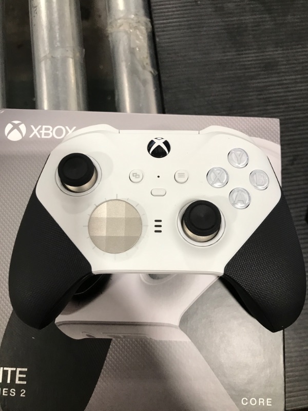 Photo 3 of Xbox Elite Wireless Controller Series 2 Core – White