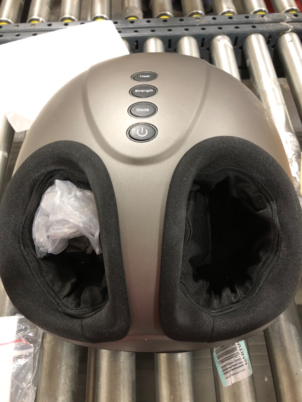 Photo 1 of Breo Foot Massager Machine with Heat, Shiatsu Deep Tissue Kneading, Rolling Massage for Relief, Fits Feet Up to Men Size 12 1 Count (Pack of 1)