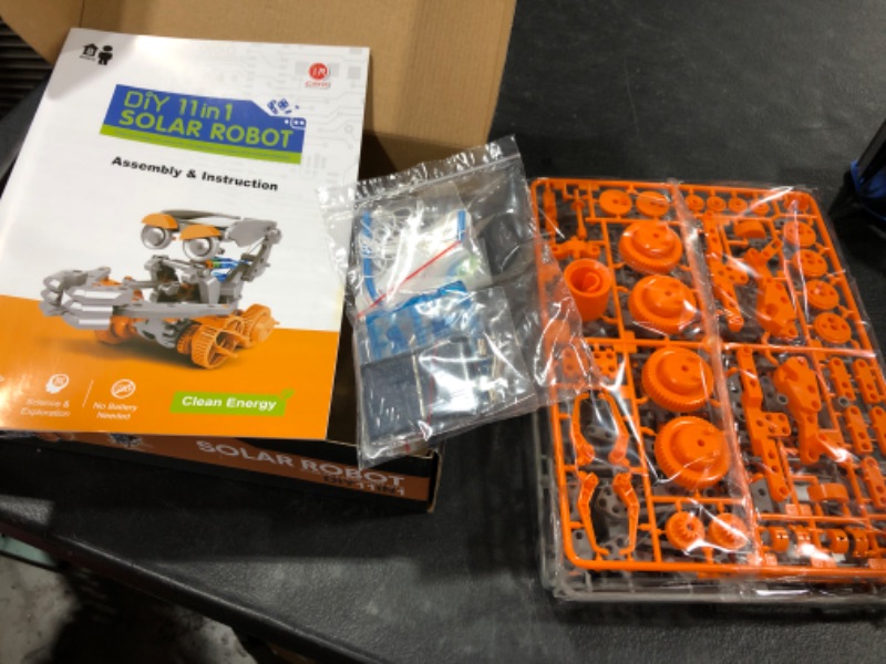 Photo 2 of CIRO STEM Projects Solar Robot Toys, 11-in-1 Education Science Experiment Kits for Kids Ages 8-12, 288 Pieces Building Set robot-218a