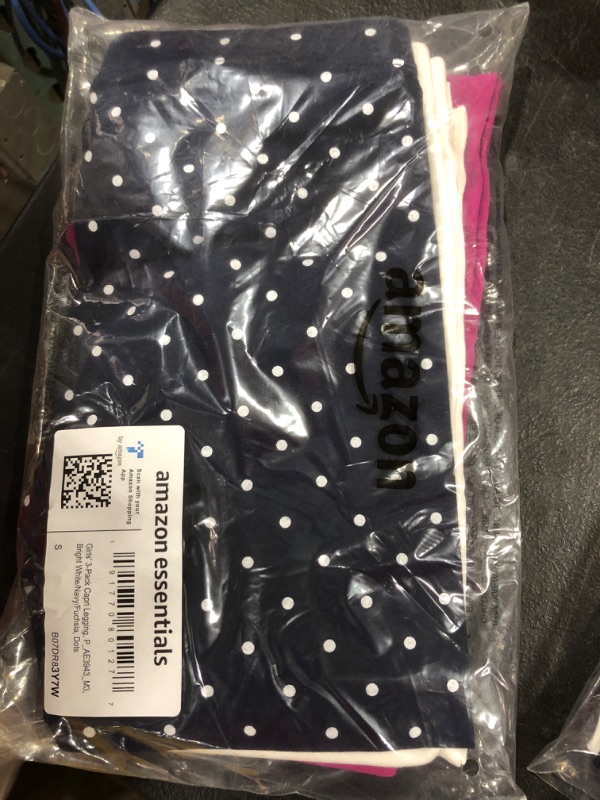 Photo 2 of Amazon Essentials Girls and Toddlers' Capri Legging, Pack of 3 Small Bright White/Navy/Fuchsia, Dots