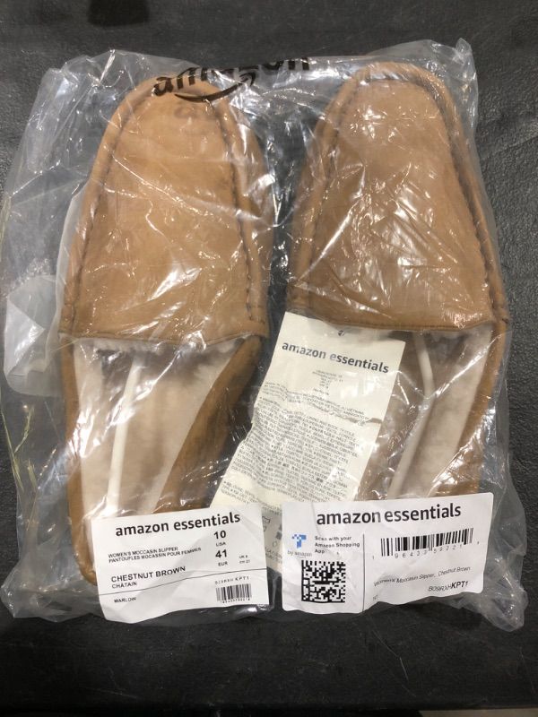 Photo 2 of Amazon Essentials Women's Moccasin Slipper SIZE 10 