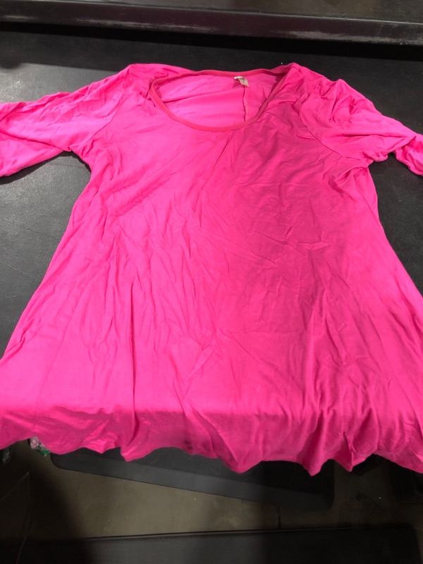 Photo 1 of 1X PINK SHIRT 