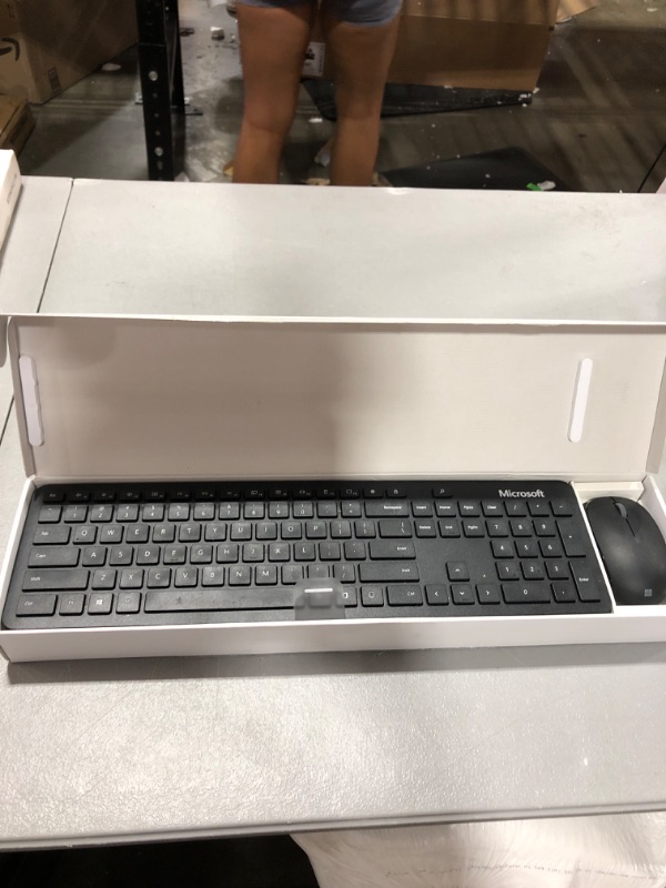 Photo 1 of Microsoft Wireless Bluetooth Keyboard and Mouse Desktop Set