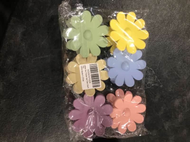 Photo 2 of 6 Pcs Hair Claw Clips Sun Flower Hair Clips, 3 Inch Large Claw Clips for Women Thin Thick Curly Hair Cute Dasiy Hair Clips, 90's Strong Hold Jaw Clip Hair Accessories(6 Colors)