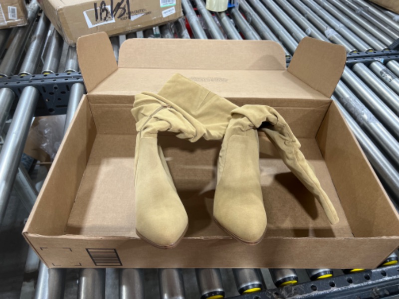 Photo 2 of Amazon Essentials Women's Tall Block Heel Boots 10 Wide Tan