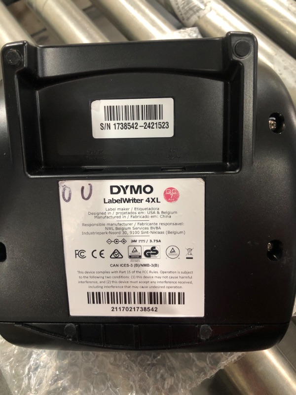 Photo 3 of DYMO 1755120 LabelWriter 4XL Thermal Label Printer 4XL Machine