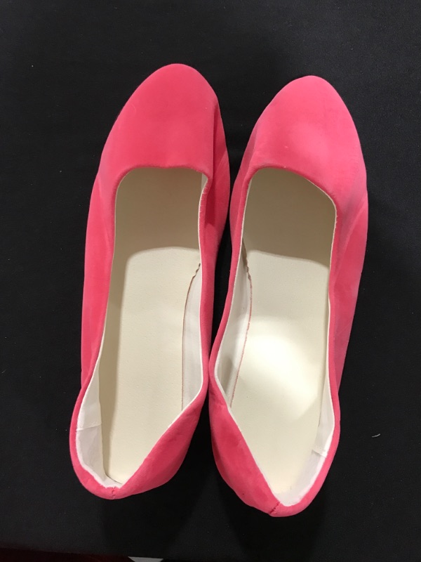 Photo 1 of [Size 7.5] Ladies Slip Ons- Pink