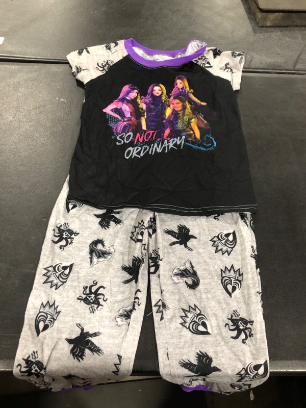 Photo 2 of Disney Girls' Descendents 2-Piece Pajama Set (6)