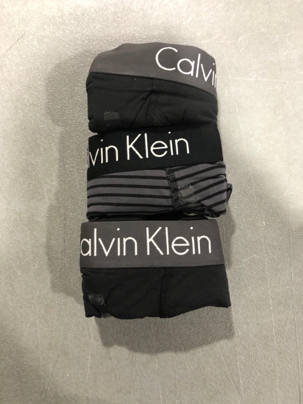 Photo 2 of [Size L] Calvin Klein Men's Cotton Stretch 3-Pack Boxer Brief Small Black 