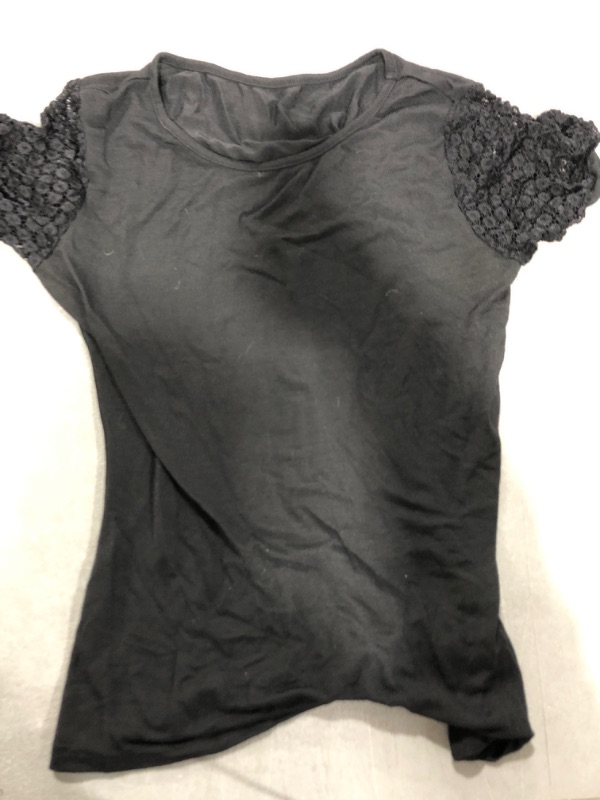 Photo 2 of [Size M] SweatyRocks Women's Contrast Lace Short Sleeve Tee Rib Knit Shirt Round Neck Summer Top Blouse

