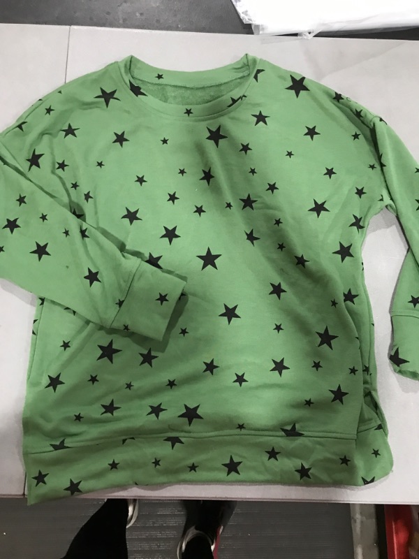 Photo 1 of [Size L] Women's Sweatshirt- Green/Black Stars