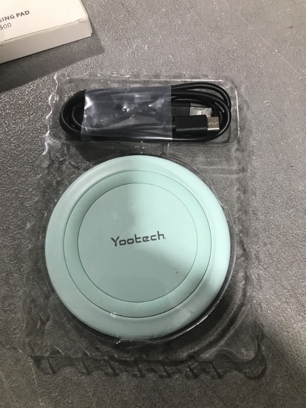 Photo 1 of Yootech Wireless Charger,10W Max Fast Wireless Charging Pad Compatible with iPhone 14/14 Plus/14 Pro/14 Pro Max/13/13 Mini/SE 2022/12/11/X/8,Samsung Galaxy S22/S21/S20,AirPods Pro 2(No AC Adapter) Mint Green